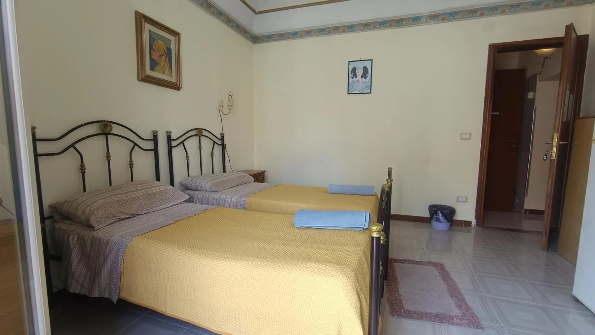 Casa Mille Apartment Palermo 0*,