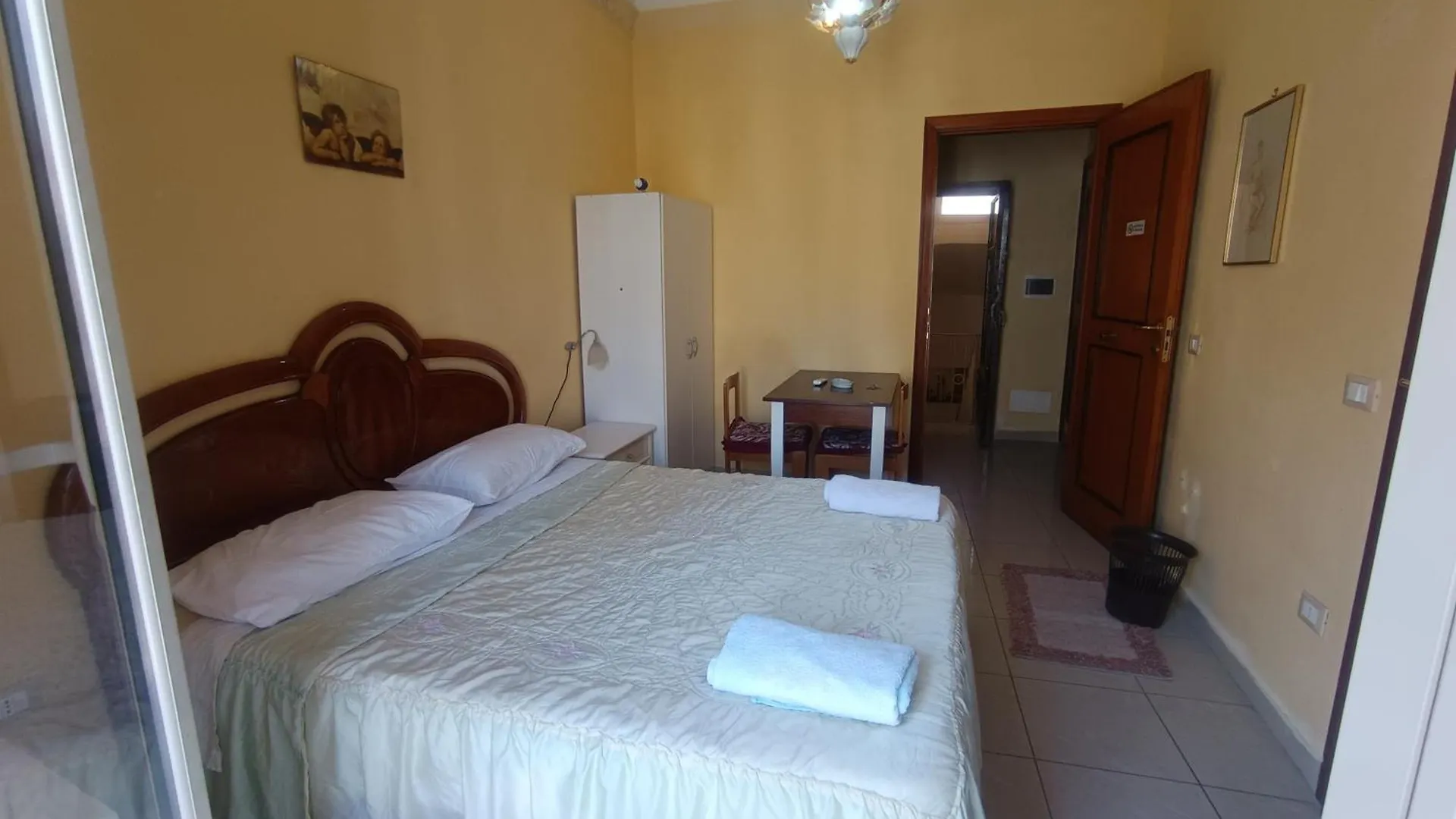 Homestay Casa Mille Apartment Palermo