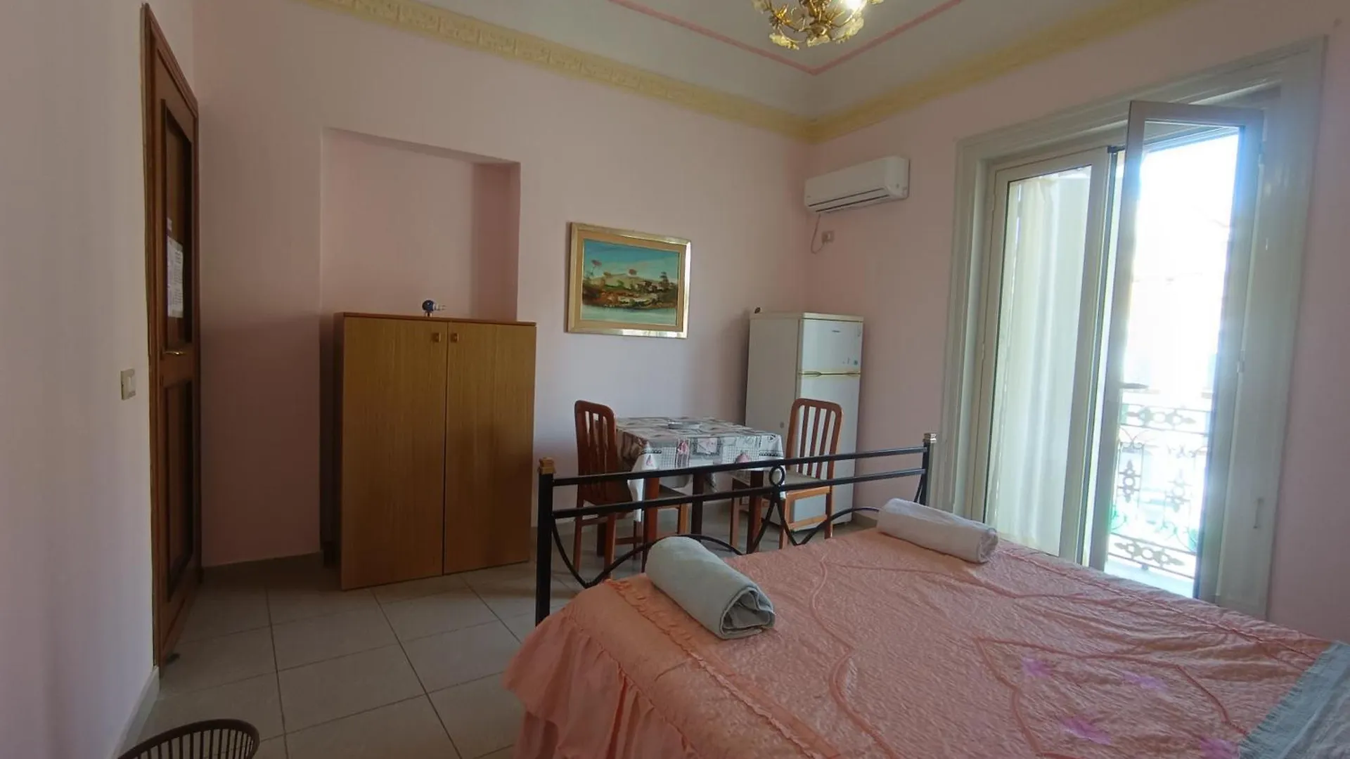 Homestay Casa Mille Apartment Palermo